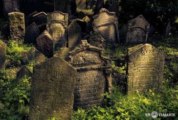 Visitando o Cemitério e o Bairro Judeu de Praga