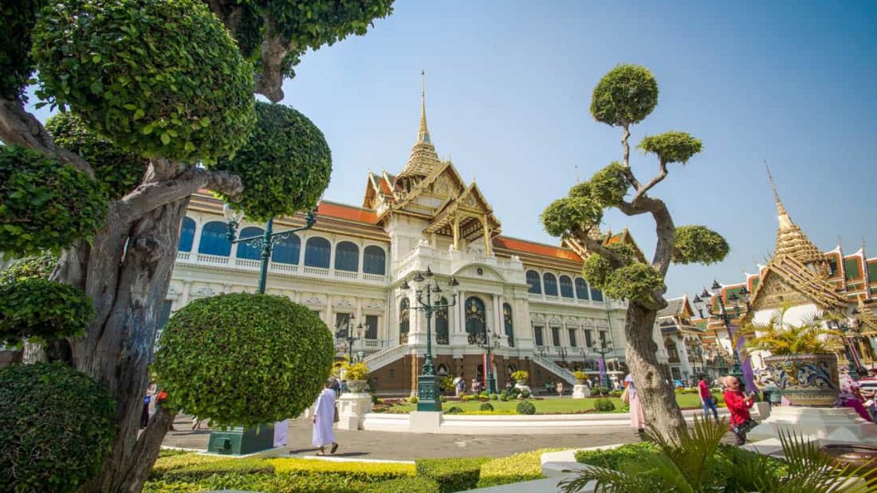 Resultado de imagem para 4. O Grande Palácio Real bangkok"