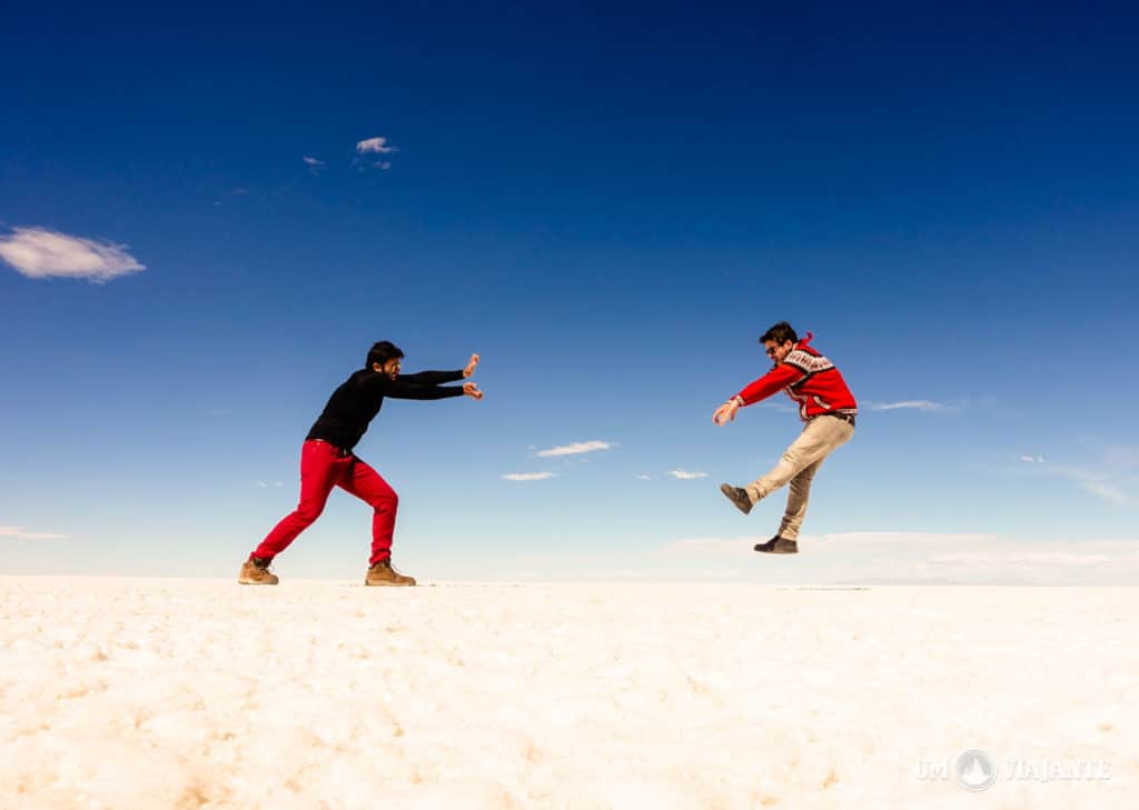 Fotos criativas no Salar de Uyuni