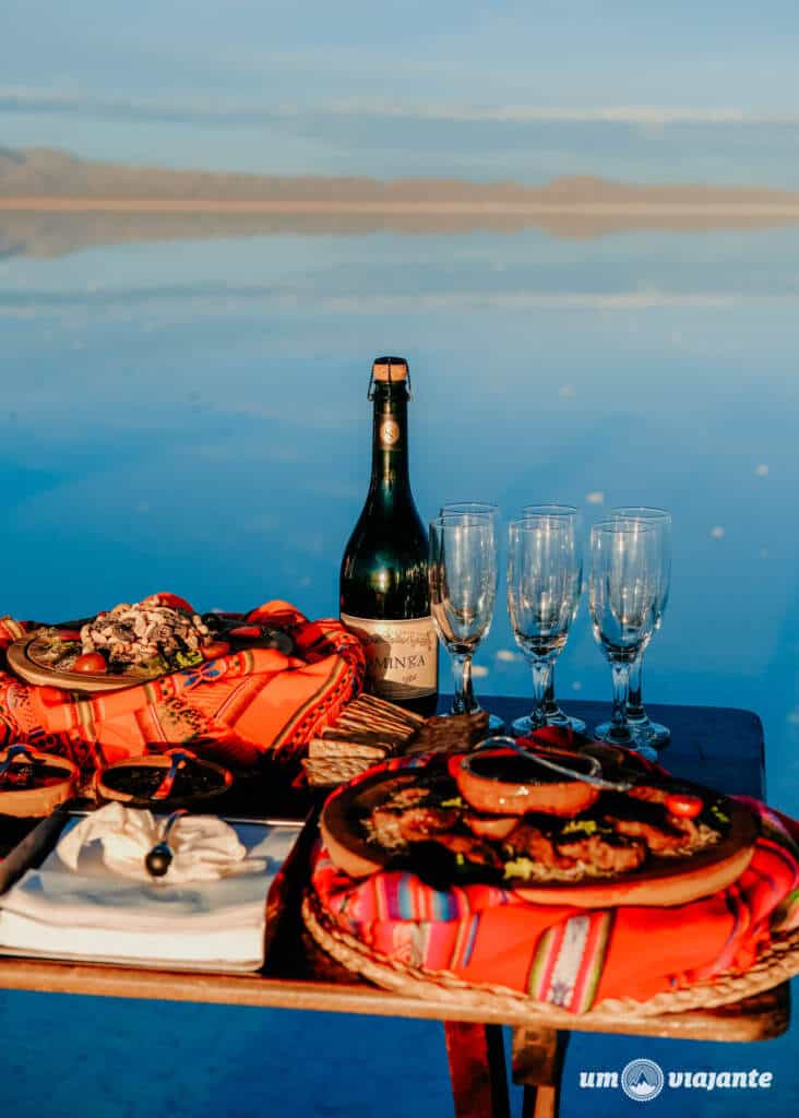 Pôr do sol no Salar de Uyuni