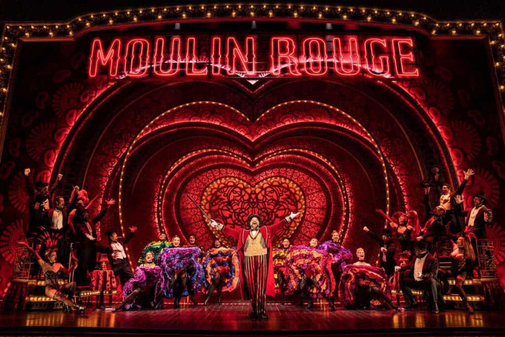 Moulin Rouge na Broadway: é bom? Vale a pena?