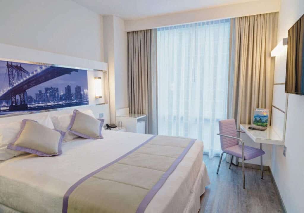 Hotel perto da Times Square: RIU 