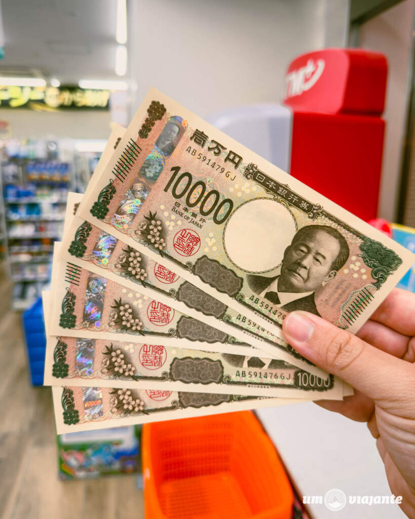 Dinheiro no Japão: Qual moeda levar e qual cartão?