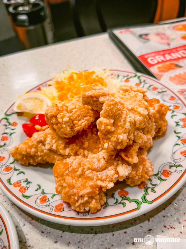 Restaurante em frente ao Hotel Galois