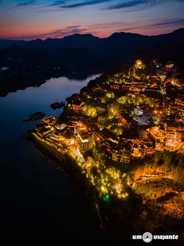 Furong, cidade da cachoeira - Roteiro China