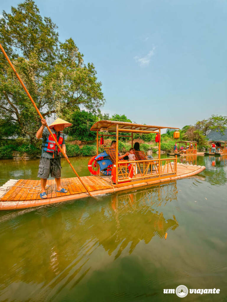 Passeio de barco de bambu pelo Rio Li - Roteiro China